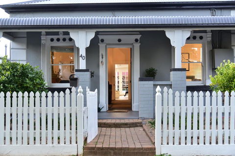 Macleay Cottage With Plunge Pool And Local Arts - Pubs and Clubs 2