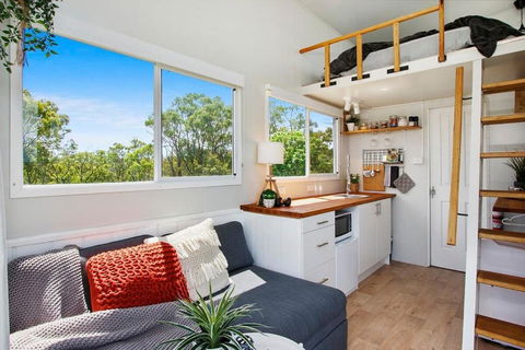 Malniri Park By Tiny Away - Pubs and Clubs 2