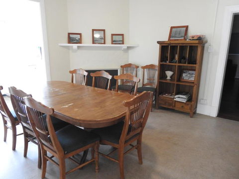 Managers Lodge - Dhilba Guuranda-Innes National Park - Pubs and Clubs 1