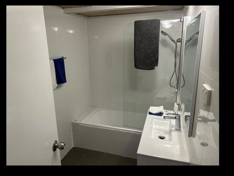 Manly Beach On The Corso 10 - Pubs and Clubs 1