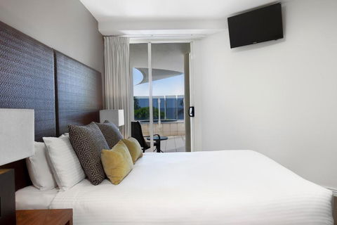 Mantra Zanzibar - Pubs and Clubs 2