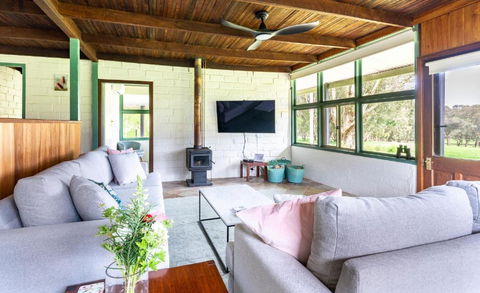 Margaret River Farm - Pubs and Clubs 0