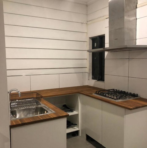 Master Bedroom Opposite To Deakin University - Pubs and Clubs 2