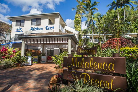 Melaleuca Resort - Pubs and Clubs 1