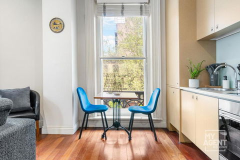 Melbourne Bourke Street Bliss - Pubs and Clubs 3