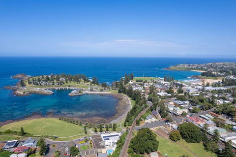 Mellow - Pubs and Clubs 3