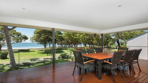 Memories On The Beachfront - Pubs and Clubs 2