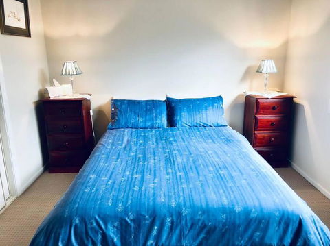 Mid Coast Stayz - Pubs and Clubs 3