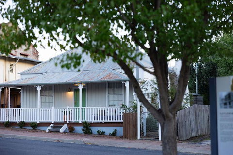 Mill Cottage - Go Out 1