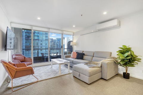 Millennial Southbank Condo Lifestyle W Parking - Pubs and Clubs 1
