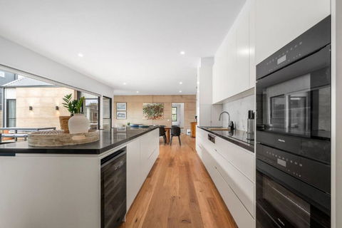 Mintaro - Pubs and Clubs 1