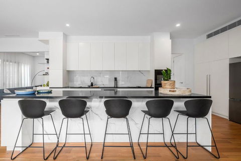 Mintaro - Pubs and Clubs 2