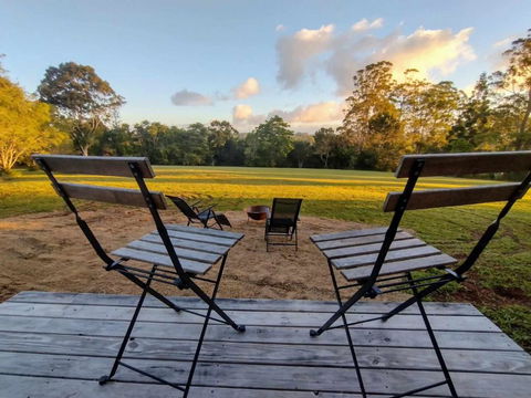 Misty Mountain Retreat By Tiny Away - Pubs and Clubs 0