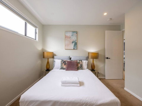 Modern 5BR With Pool Scenic Views And Private Cinema - Go Out 2