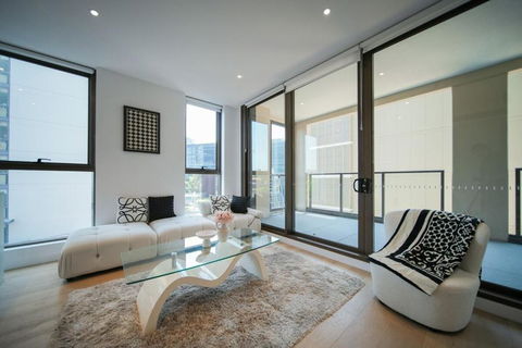 Modern Urban Retreat - Pubs and Clubs 3