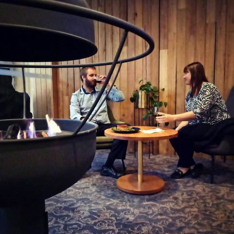Morphett Arms Hotel - Pubs and Clubs 1