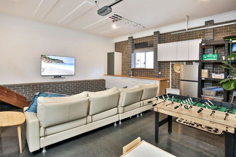 Morton Sonas - Pet Friendly - 5 Mins Walk To Beach - Pubs and Clubs 3