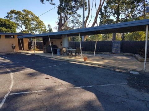 Motel Traralgon - Pubs and Clubs 3