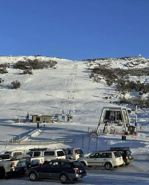 Mountain View Chalet At Heidis - Pubs and Clubs 2