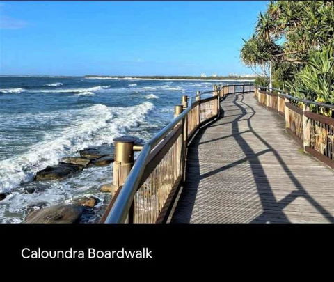 Mountain Views, Spa Bath, Pet Friendly, Near Zoo! - Pubs and Clubs 2