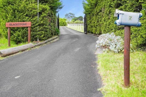 Narre Warren Farm Farm 20 People - Pubs and Clubs 1