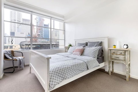 NEW! A Comfy & Stylish Apt Next To Darling Harbour - Go Out 0