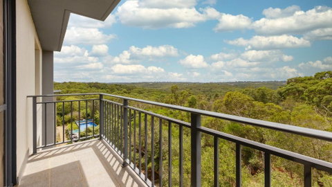 Oaks Sydney North Ryde Suites - Pubs and Clubs 3