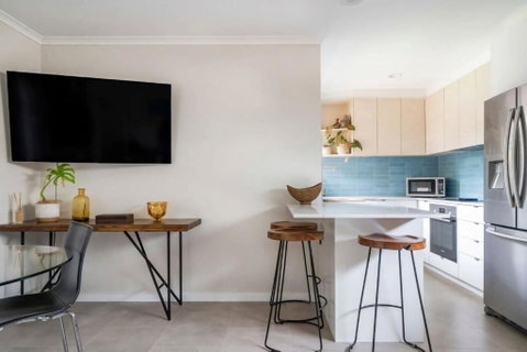 Oak Retreat Bliss By The Beach - Go Out 1