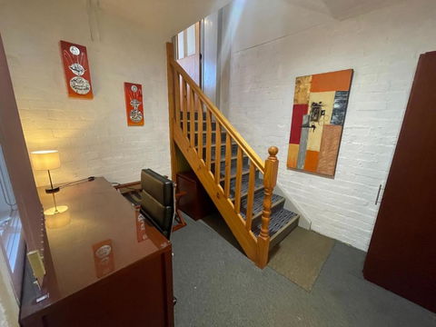 Oakleigh House - Go Out 2