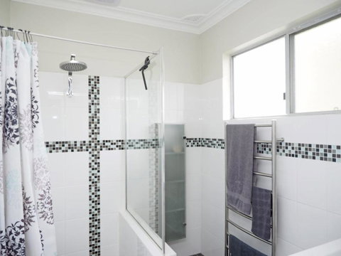 ONDINE, 4 Belmore Street - Go Out 1