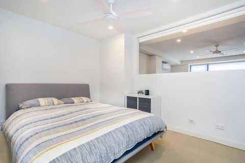 One Bedroom Self Catering Eden - Go Out 2