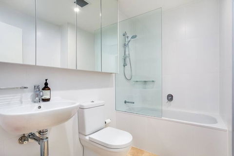 One Bedroom Self Catering Eden - Go Out 3