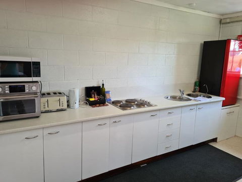 Orchard 2 Bedroom Apartment In Devonport - Go Out 2