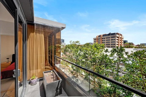 Oxley - 1 Bedroom Apt In The Heart Of Collingwood - Go Out 2