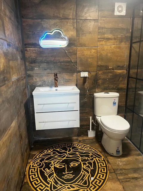 Palm Backpackers - Go Out 2