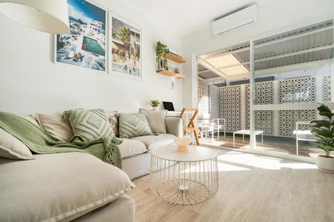 PALMA - Couples Beach Shack! - Go Out 0