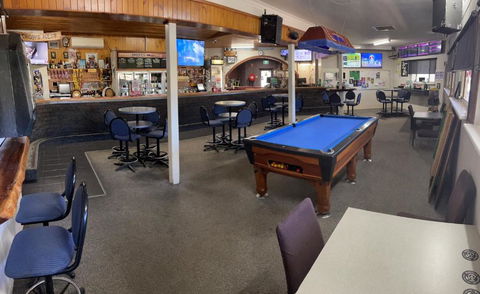 Paringa Hotel Motel - Pubs and Clubs 2