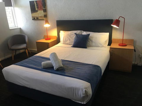 Parkdale Motor Inn - Go Out 2