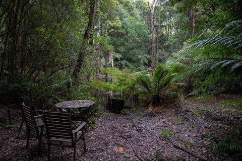 Parkwood Cottage - Pubs and Clubs 1