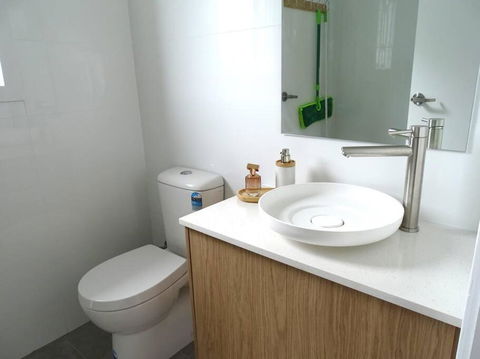 Passat Holiday Units - Unit 3 - Pubs and Clubs 3