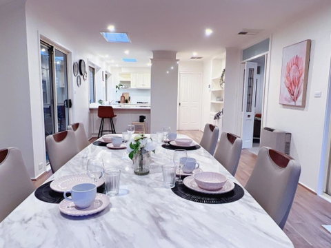 Patterson Lakes Charming 2 Bedroom House / VPL244 - Pubs and Clubs 0