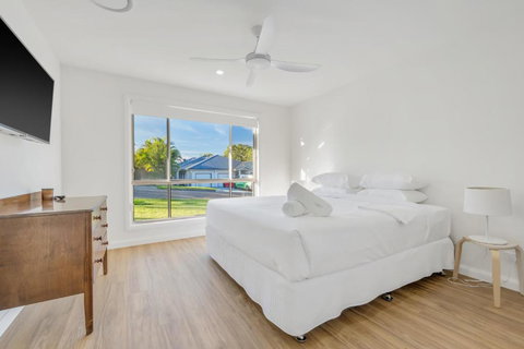 PC On Catherine 6A Catherine Street - Pubs and Clubs 1