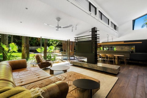 Pelangi By TCC - Go Out 3