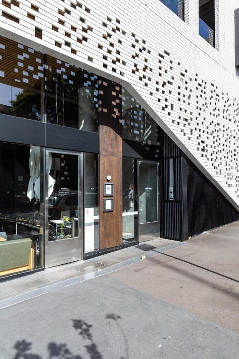 Penthouse Apartment Collingwood - Go Out 3