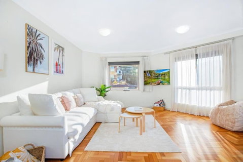Perfect Manly Retreat, In The Heart Of Manly, Family & Couple Friendly Apartment With CAR SPOT - Go Out 0