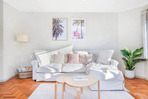 Perfect Manly Retreat, In The Heart Of Manly, Family & Couple Friendly Apartment With CAR SPOT - Go Out 1