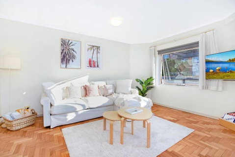Perfect Manly Retreat, In The Heart Of Manly, Family & Couple Friendly Apartment With CAR SPOT - Go Out 2