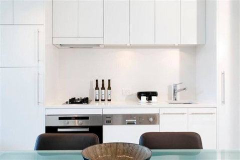 Perfectly Located Crows Nest Apartment C404 - Go Out 0