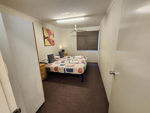 Perth City Apartment Hotel - Go Out 3