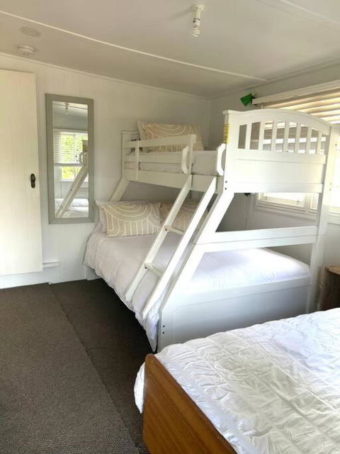 Pine Cottage - Go Out 3